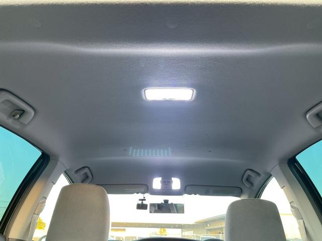 プリウス Sツーリングセレクション 社外ナビ/TVフルセグ/ビルトインETC/バックモニター/プッシュスタート/純正AW/オートエアコン/ドライブレコーダー前(40枚目)