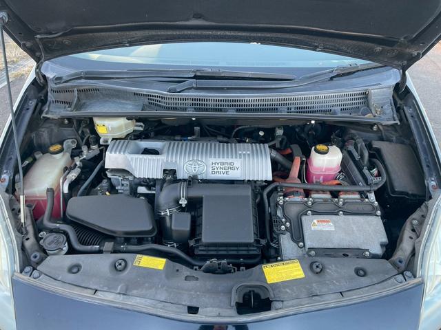 プリウス Sツーリングセレクション 社外ナビ/TVフルセグ/ビルトインETC/バックモニター/プッシュスタート/純正AW/オートエアコン/ドライブレコーダー前(43枚目)