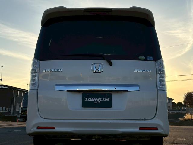 ステップワゴンスパーダ Ｓ　８人乗り・ナビ・テレビ・バックカメラ・社外１６インチアルミ・スペアタイヤ・オートエアコン・オートライト・ＥＴＣ・スマートキー・両側パワースライドドア・クルーズコントロール（15枚目）