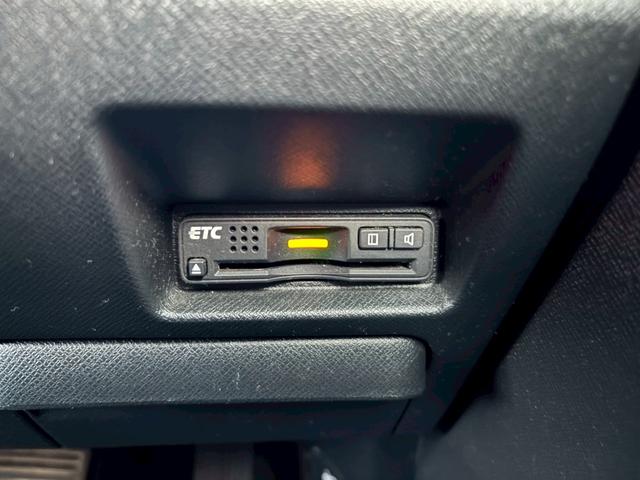 ステップワゴンスパーダ Ｓ　８人乗り・ナビ・テレビ・バックカメラ・社外１６インチアルミ・スペアタイヤ・オートエアコン・オートライト・ＥＴＣ・スマートキー・両側パワースライドドア・クルーズコントロール（45枚目）