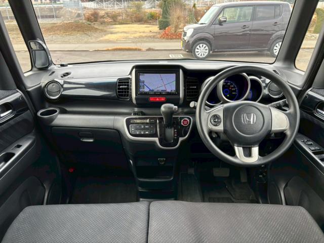 Ｎ－ＢＯＸカスタム Ｇ・Ａパッケージ　社外ナビ／ＴＶ／片側電動スライドドア／バックモニター／純正１４インチＡＷ／プッシュスタート／ワンオーナー／アイドリングストップ（15枚目）