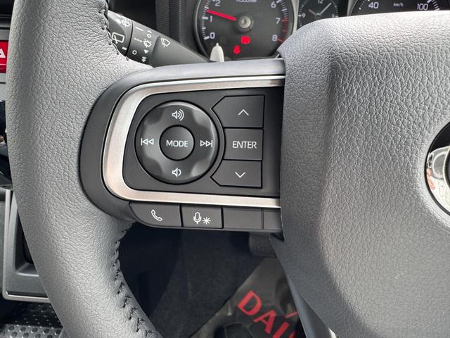 タフト Ｇ　ダーククロムベンチャー　届出済未使用車　ガラスルーフ　スマートアシスト　アダプティブクルーズコントロール　禁煙車　シートヒーター　コーナーセンサー　レーンキープ　スマートキー　ＬＥＤヘッド／フォグ　オートマチックハイビーム（9枚目）
