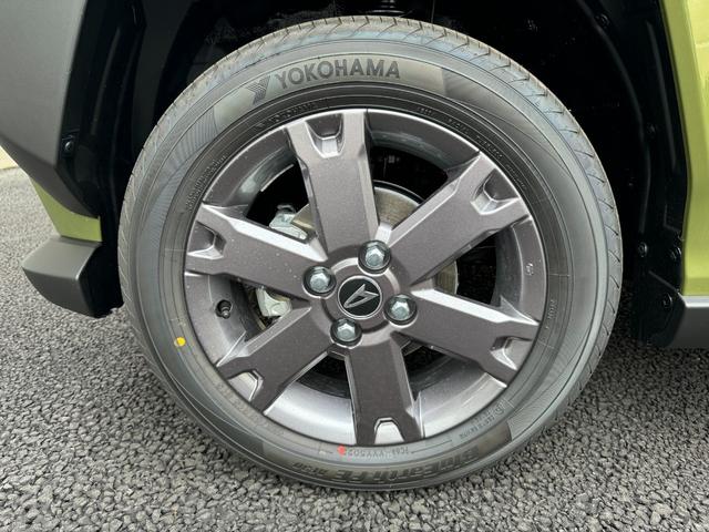 タフト Ｇ　ダーククロムベンチャー　届出済未使用車　ガラスルーフ　スマートアシスト　アダプティブクルーズコントロール　禁煙車　シートヒーター　コーナーセンサー　レーンキープ　スマートキー　ＬＥＤヘッド／フォグ　オートマチックハイビーム（27枚目）