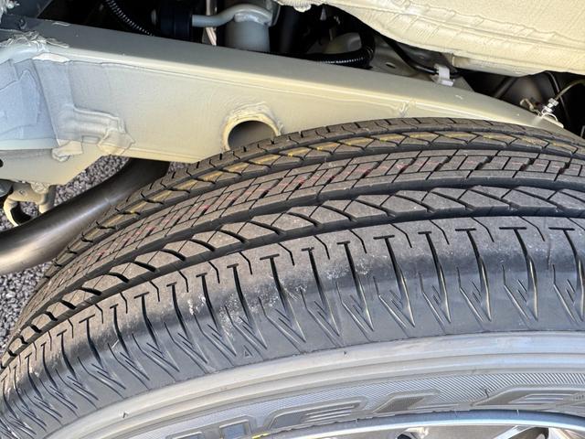 ジムニー ＸＣ　５型　マイナーチェンジ後　衝突防止装置　アイスト　フリーキー　盗難防止　フルフラットシート　シートヒータ　ＡＣ　サイドエアバッグ　ＥＳＰ　助手席エアバック　切替４ＷＤ　ＬＥＤへッドライト　アダプティブクルーズコントロール（34枚目）