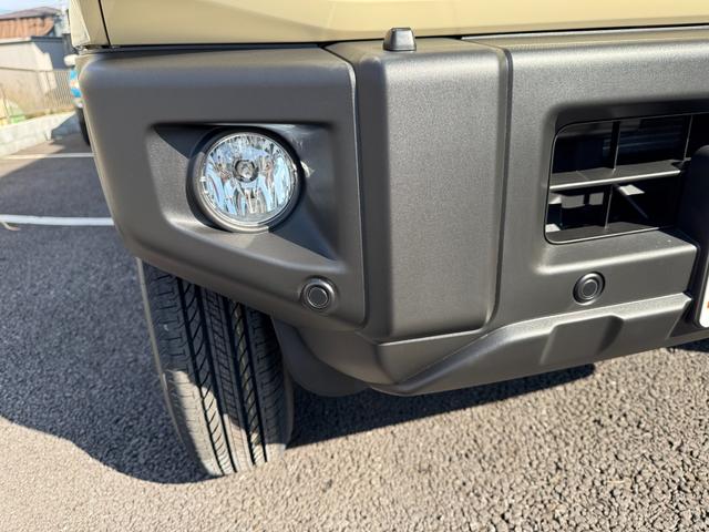 ジムニー ＸＣ　５型　マイナーチェンジ後　衝突防止装置　アイスト　フリーキー　盗難防止　フルフラットシート　シートヒータ　ＡＣ　サイドエアバッグ　ＥＳＰ　助手席エアバック　切替４ＷＤ　ＬＥＤへッドライト　アダプティブクルーズコントロール（35枚目）