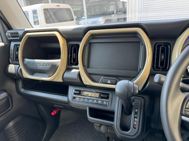 ハスラー ハイブリッドG 届出済未使用車 3型 コーナーセンサ ISTOP スマートキーシステム フルフラット シートヒーター搭載 LDW PW キーフリーシステム オートクルーズ LEDヘッドランプ イモビ ダブルエアバッグ 横滑り防止システム(12枚目)