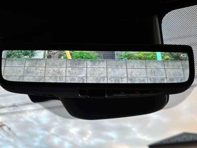 クラウンクロスオーバー Gアドバンスド・レザーパッケージ モデリスタエアロ パノラミックビュー デジタルインナーミラー 黒革レザーシート BSM シートヒーター 4WD レーンアシスト パワーシート 衝突被害軽減システム(12枚目)