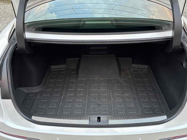 クラウンクロスオーバー Gアドバンスド・レザーパッケージ モデリスタエアロ パノラミックビュー デジタルインナーミラー 黒革レザーシート BSM シートヒーター 4WD レーンアシスト パワーシート 衝突被害軽減システム(30枚目)