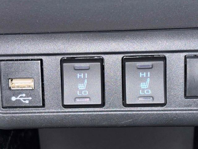 カローラクロス ハイブリッド　Ｚ　ドライブレコーダー　全周囲カメラ　オートクルーズコントロール　レーンアシスト　パワーシート　衝突被害軽減システム　ナビ　オートマチックハイビーム　オートライト　ＬＥＤヘッドランプ（11枚目）