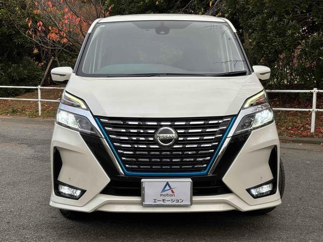 セレナ ｅ－パワー　ハイウェイスターＶ　ワンオーナー／純正１０インチナビ／プロパイロット／両側パワースライドドア／ブラインドスポットモニター／ＬＥＤヘッドライト／ドライブレコーダー／ＥＴＣ（3枚目）