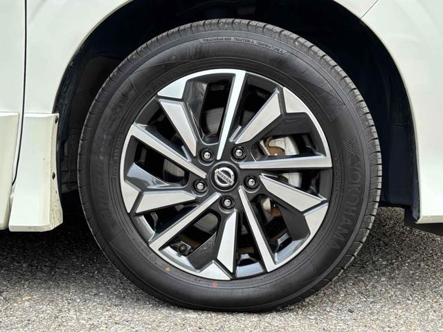 セレナ ｅ－パワー　ハイウェイスターＶ　ワンオーナー／純正１０インチナビ／プロパイロット／両側パワースライドドア／ブラインドスポットモニター／ＬＥＤヘッドライト／ドライブレコーダー／ＥＴＣ（12枚目）