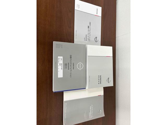 セレナ ｅ－パワー　ハイウェイスターＶ　ワンオーナー／純正１０インチナビ／プロパイロット／両側パワースライドドア／ブラインドスポットモニター／ＬＥＤヘッドライト／ドライブレコーダー／ＥＴＣ（39枚目）