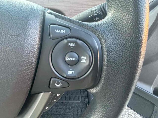 フリード G 4WD ETC バックカメラ ナビ TV オートクルーズコントロール レーンアシスト 衝突被害軽減システム 両側電動スライドドア オートライト スマートキー アイドリングストップ 電動格納ミラー(8枚目)