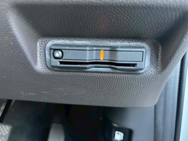 フリード G 4WD ETC バックカメラ ナビ TV オートクルーズコントロール レーンアシスト 衝突被害軽減システム 両側電動スライドドア オートライト スマートキー アイドリングストップ 電動格納ミラー(13枚目)