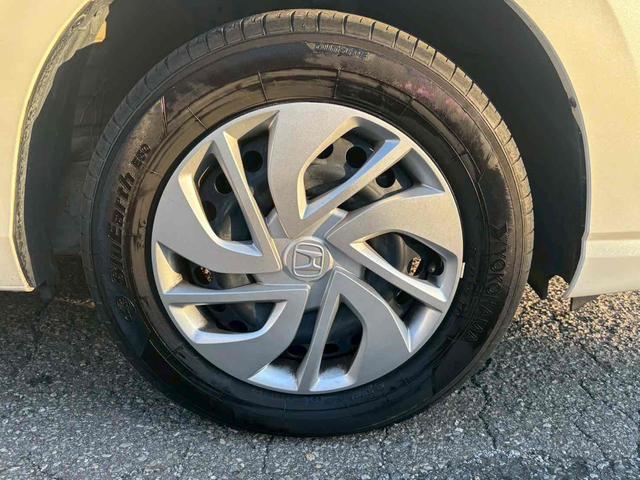 フリード G 4WD ETC バックカメラ ナビ TV オートクルーズコントロール レーンアシスト 衝突被害軽減システム 両側電動スライドドア オートライト スマートキー アイドリングストップ 電動格納ミラー(20枚目)