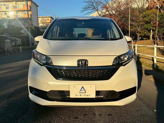 フリード G 4WD ETC バックカメラ ナビ TV オートクルーズコントロール レーンアシスト 衝突被害軽減システム 両側電動スライドドア オートライト スマートキー アイドリングストップ 電動格納ミラー(23枚目)