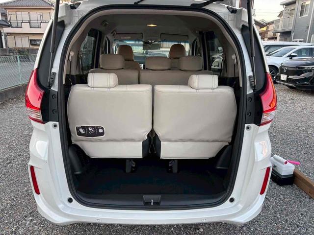 フリード G 4WD ETC バックカメラ ナビ TV オートクルーズコントロール レーンアシスト 衝突被害軽減システム 両側電動スライドドア オートライト スマートキー アイドリングストップ 電動格納ミラー(32枚目)