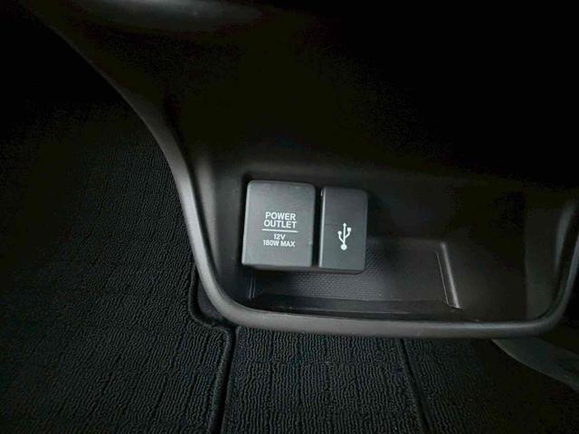 フリード G 4WD ETC バックカメラ ナビ TV オートクルーズコントロール レーンアシスト 衝突被害軽減システム 両側電動スライドドア オートライト スマートキー アイドリングストップ 電動格納ミラー(43枚目)