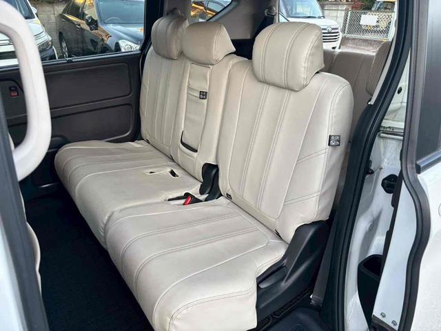 フリード G 4WD ETC バックカメラ ナビ TV オートクルーズコントロール レーンアシスト 衝突被害軽減システム 両側電動スライドドア オートライト スマートキー アイドリングストップ 電動格納ミラー(52枚目)