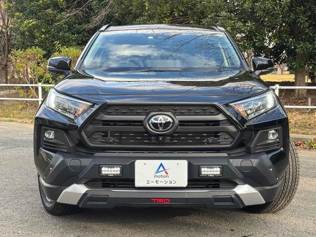 RAV4 アドベンチャー 純正10型ディスプレイオーディオ/パノラマルーフ/パノラミックビューモニター/TRDエアロ/デジタルインナーミラー/ルーフレール/パワーバックドア/トヨタセーフティセンス/ワンオーナー/寒冷地仕様(22枚目)