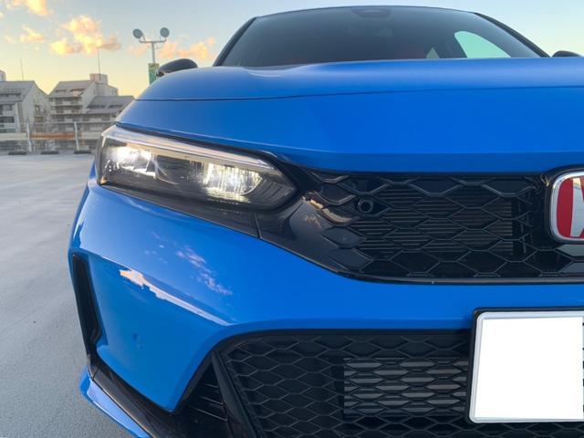 シビック タイプR ワンオーナー 走行400km トリプルエキゾースト・19インチスリムスポークAW・Brembo製レッドブレーキ・専用グラフィックメーター・アルミ製シフトノブ・ステンレス製ペダル・(42枚目)