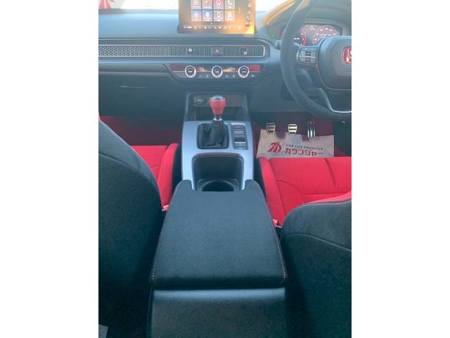 シビック タイプR ワンオーナー 走行400km トリプルエキゾースト・19インチスリムスポークAW・Brembo製レッドブレーキ・専用グラフィックメーター・アルミ製シフトノブ・ステンレス製ペダル・(54枚目)