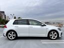 ゴルフＧＴＩ ベースグレード　Ｄｉｓｃｏｖｅｒ　Ｐｒｏパッケージ・６ＤＳＧ・パークディスタンスコントロール・１７インチ５本スポークＡＷ・レッドブレーキキャリパー・クロームツインエアロマフラー・パドルシフト・ＣＤ・ＤＶＤ・ＥＴＣ（7枚目）