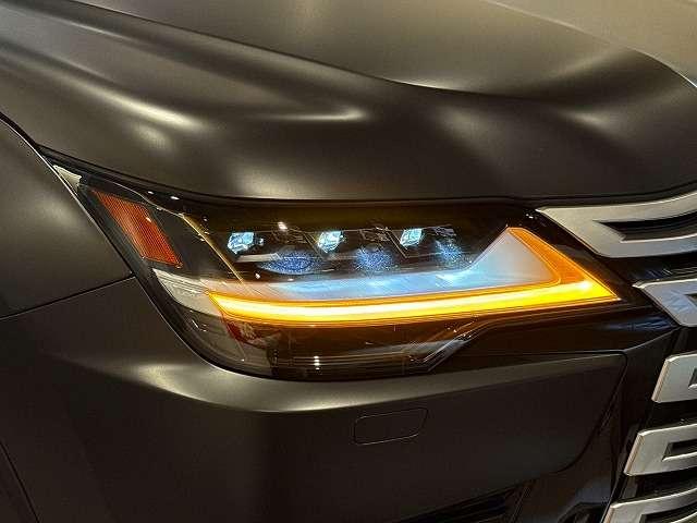 ＬＸ ＬＸ６００　４ＷＤ　マットブラックフィルム施工　フルモデルスタ　デジタルミラー　リアエンターテイメント　フロアマット　３Ｄサラウンド　シートヒーター　シートベンチレーション　ハンドルヒーター（6枚目）