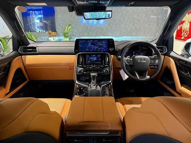 ＬＸ ＬＸ６００　４ＷＤ　マットブラックフィルム施工　フルモデルスタ　デジタルミラー　リアエンターテイメント　フロアマット　３Ｄサラウンド　シートヒーター　シートベンチレーション　ハンドルヒーター（10枚目）