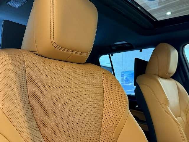 ＬＸ ＬＸ６００　４ＷＤ　マットブラックフィルム施工　フルモデルスタ　デジタルミラー　リアエンターテイメント　フロアマット　３Ｄサラウンド　シートヒーター　シートベンチレーション　ハンドルヒーター（30枚目）