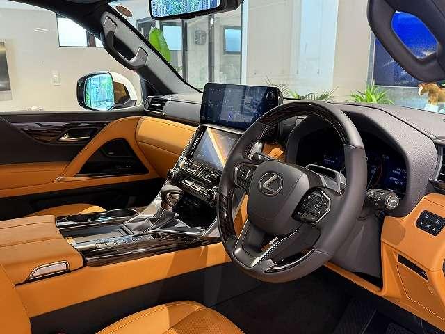 ＬＸ ＬＸ６００　４ＷＤ　マットブラックフィルム施工　フルモデルスタ　デジタルミラー　リアエンターテイメント　フロアマット　３Ｄサラウンド　シートヒーター　シートベンチレーション　ハンドルヒーター（31枚目）