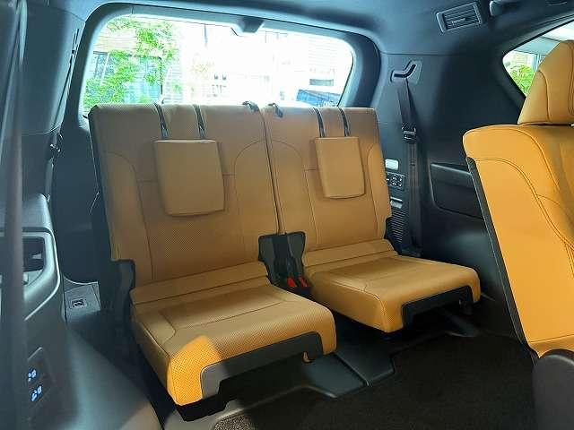 ＬＸ ＬＸ６００　４ＷＤ　マットブラックフィルム施工　フルモデルスタ　デジタルミラー　リアエンターテイメント　フロアマット　３Ｄサラウンド　シートヒーター　シートベンチレーション　ハンドルヒーター（39枚目）
