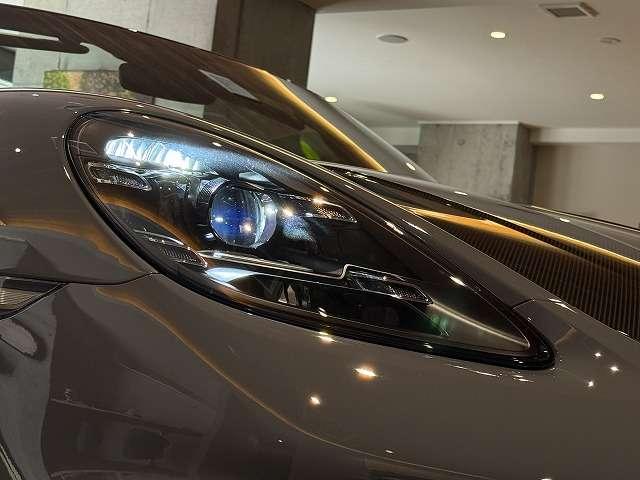 718スパイダー 718スパイダーRS  OP445 セラミックブレーキ ヴァイザッハパッケージ ヴァイザッハインテリア 20インチ718ケイマンGT4RS鍛造AW(サテンブラック塗装) フルバッケトシート フロントリフト カーボンエンジンフード(10枚目)