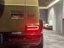 Ｇ６３　４ＷＤ　特別オーダー車　Ｍａｎｕｆａｋｔｕｒプログラム／ＡＭＧナイトパッケージ／デザートサンド／ナッパレザーライムグリーン／リラクゼーション機能／ボディ同色スペアタイヤリング／２２インチｆｏｒｅｄｗｈｅｅｌｓ／ルーフブラック（11枚目）