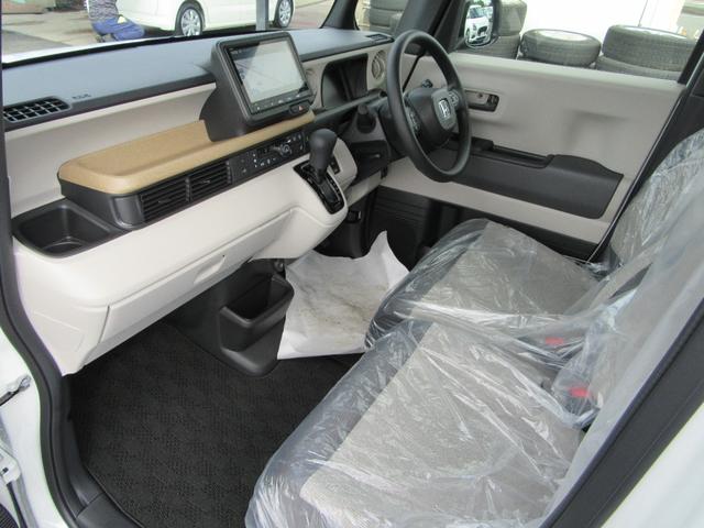 N-BOX ベースグレード オプションコンフォートパッケージ/両側パワースライドドア/純正カーナビゲーション/バックカメラ/LEDヘッドライト/衝突軽減ブレーキ/後席用テーブル(12枚目)