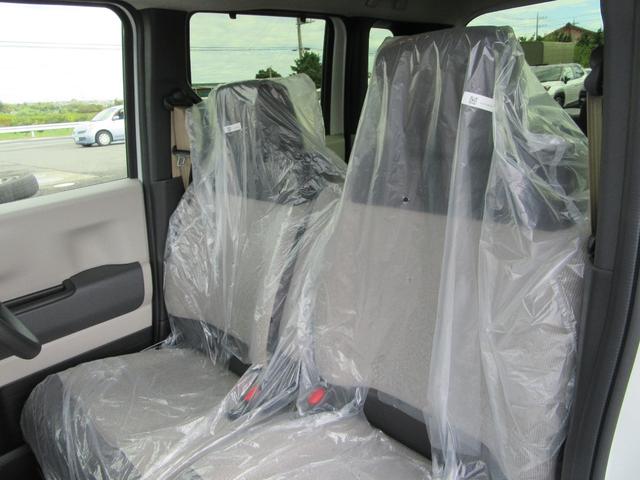 N-BOX ベースグレード オプションコンフォートパッケージ/両側パワースライドドア/純正カーナビゲーション/バックカメラ/LEDヘッドライト/衝突軽減ブレーキ/後席用テーブル(13枚目)