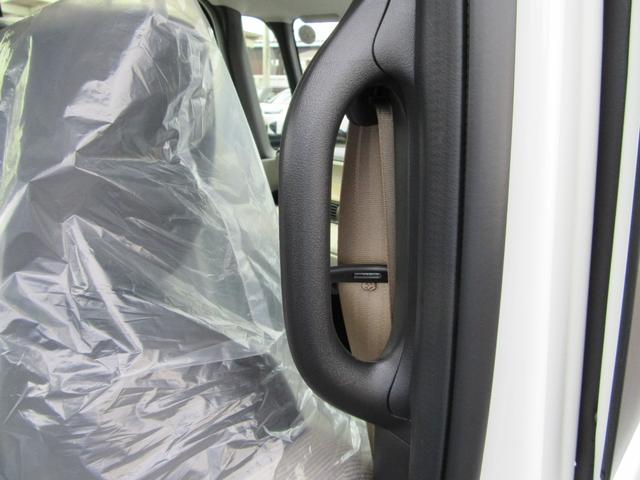 N-BOX ベースグレード オプションコンフォートパッケージ/両側パワースライドドア/純正カーナビゲーション/バックカメラ/LEDヘッドライト/衝突軽減ブレーキ/後席用テーブル(18枚目)