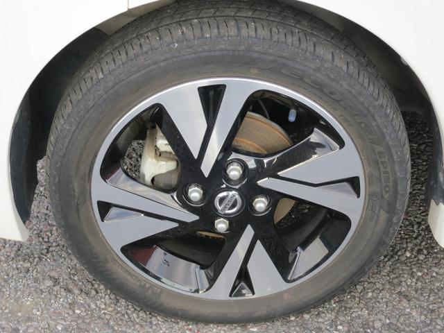 デイズ ハイウェイスター　Ｇターボ　純正９インチメモリーナビ／エマージェンシーブレーキ／アラウンドビューモニター／車線逸脱防止支援システム／ドライブレコーダー／ヘッドランプ　ＬＥＤ（18枚目）