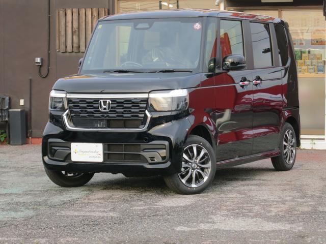 Ｎ－ＢＯＸカスタム ベースグレード　届出済未使用車／衝突軽減ブレーキ／コーナーセンサー／両側パワースライドドア／スマートキー／プッシュスタート／ＬＥＤヘッドライト／シートヒーター／電動パーキング／ディーラーオプション取付可能！（2枚目）