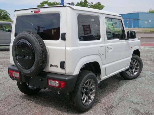 ジムニー ＸＣ　届出済未使用車・リアパーキングセンサー・４ＷＤ・ＬＥＤヘッドライト・シートヒーター・クルーズコントロール！（8枚目）