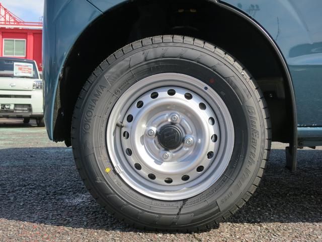 エブリイ PAリミテッド 届出済未使用車 スズキセーフティサポートデュアルカメラブレ-キサポ-ト 前後誤発進制御機能 車線逸脱警報機能 ハイビームアシスト(15枚目)