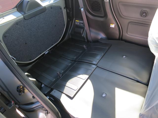 スペーシアギア ハイブリッドXZ 届出済未使用車 誤発進抑制機能 後方誤発進抑制機能 後退時ブレーキサポート(フロント・リヤ) 電動パーキング 全方位モニター付きコネクトナビ ヒートシーター 両側電動スライドドア アダプティブクルコン(26枚目)