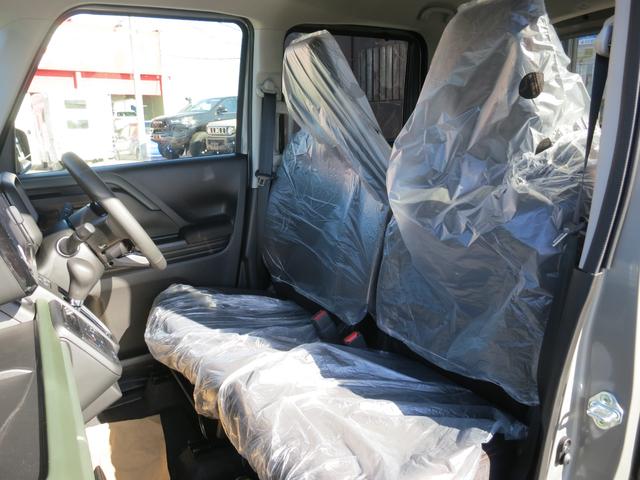 スペーシアギア ハイブリッドXZ 届出済未使用車 誤発進抑制機能 後方誤発進抑制機能 後退時ブレーキサポート(フロント・リヤ) 電動パーキング 全方位モニター付きコネクトナビ ヒートシーター 両側電動スライドドア アダプティブクルコン(32枚目)