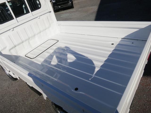 キャリイトラック KCエアコン・パワステ 届出済未使用車/衝突被害軽減ブレーキ/オートマ/4WD/エアコン/パワステ/リア障害物センサー/スピーカー付きラジオ(24枚目)