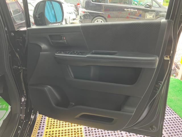 ステップワゴンスパーダ Ｚ　両側電動スライドドア　純正ナビＴＶ　Ｂカメラ　Ｂｌｕｅｔｏｏｔｈ　後席モニター　ＤＶＤ　前後ドラレコ　パドルシフト　ＥＴＣ　スマートキー　オートライト　オートＡＣ　ＨＩＤライト　タイミングチェーン（25枚目）