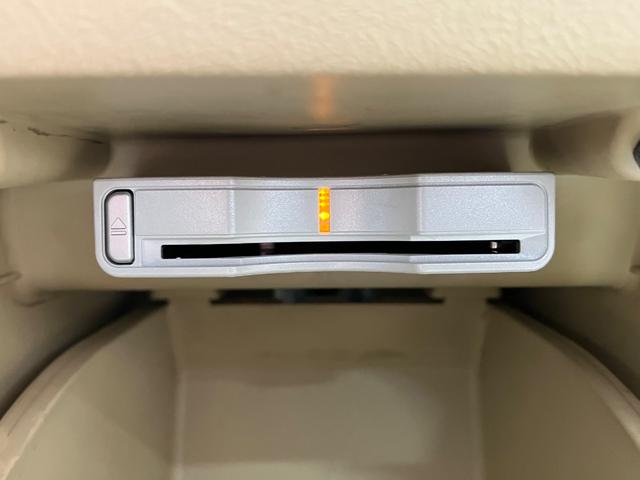 ステップワゴン Ｇ　スタイルエディション　両側電動スライドドア　フローリングフロア　純正ナビ　Ｂカメラ　ＥＴＣ　キーレス　社外１６インチアルミ　オートＡＣ　ＨＩＤヘッドライト　ドアバイザー　ウインカーミラー　タイミングチェーン（40枚目）