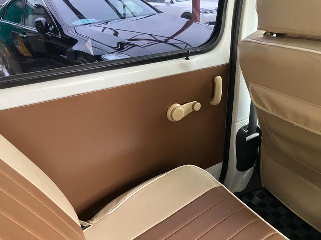 エブリイ ＰＡ　ハイルーフ　バス仕様　シートカバー　社外ナビＴＶ　Ｂｌｕｅｔｏｏｔｈ　ＥＴＣ　ルームミラー型ドラレコ　社外ウッドハンドル　フルエアロ　ＨＩＤヘッドライト　ルーフキャリア　タイミングチェーン（42枚目）