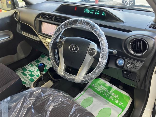 アクア Ｇ　モデリスタエアロ　モデリスタアルミ　純正ナビ　フルセグＴＶ　Ｂカメラ　Ｂｌｕｅｔｏｏｔｈ　ＥＴＣ　スマートキー　Ｐスタート　シートヒーター　オートライト　オートＡＣ　ドアバイザー　タイミングチェーン（21枚目）