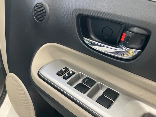 アクア Ｇ　モデリスタエアロ　モデリスタアルミ　純正ナビ　フルセグＴＶ　Ｂカメラ　Ｂｌｕｅｔｏｏｔｈ　ＥＴＣ　スマートキー　Ｐスタート　シートヒーター　オートライト　オートＡＣ　ドアバイザー　タイミングチェーン（26枚目）