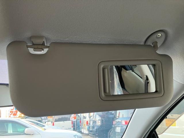 アクア Ｇ　モデリスタエアロ　モデリスタアルミ　純正ナビ　フルセグＴＶ　Ｂカメラ　Ｂｌｕｅｔｏｏｔｈ　ＥＴＣ　スマートキー　Ｐスタート　シートヒーター　オートライト　オートＡＣ　ドアバイザー　タイミングチェーン（44枚目）